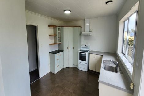 Photo of property in 107 Brooklands Road, Brooklands, New Plymouth, 4310