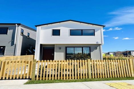 Photo of property in 53 Kaha Road, Papakura, 2110