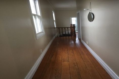 Photo of property in 27 Nairn Street, Mount Cook, Wellington, 6011