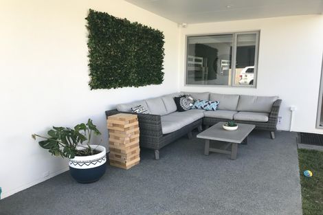 Photo of property in 2unit Mahana Place, Raglan, 3225