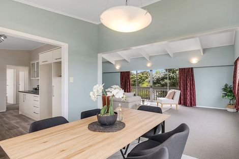 Photo of property in 1 Crown Hill, Titahi Bay, Porirua, 5022