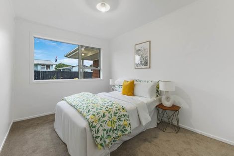 Photo of property in 92 Kayes Road, Pukekohe, 2120