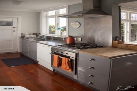 Photo of property in 114 Ohiro Road, Brooklyn, Wellington, 6021