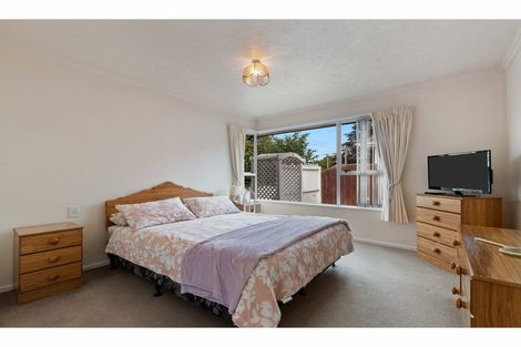 Photo of property in 2/3 Ravenna Street, Avonhead, Christchurch, 8042