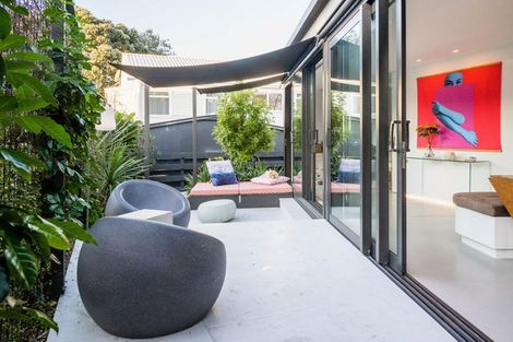 Photo of property in 83a Oceanview Road, Mount Maunganui, 3116