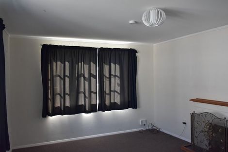 Photo of property in 79 Broderick Road, Johnsonville, Wellington, 6037