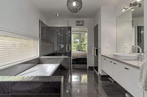 Photo of property in 97f Englefield Road, Northwood, Christchurch, 8051