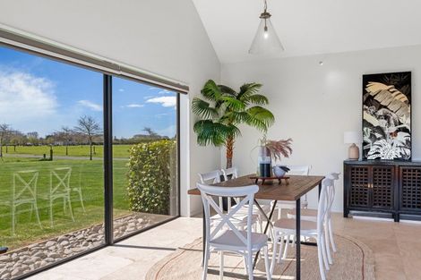 Photo of property in 585 Coutts Island Road, Coutts Island, Christchurch, 7670