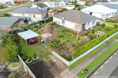 Photo of property in 56 Waihi Road, Hawera, 4610