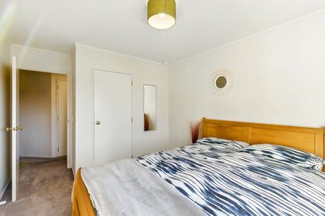 Photo of property in 27 Villa Grove, Paraparaumu, 5032