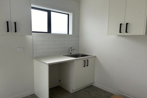 Photo of property in 71 Auckland Road, Greenmeadows, Napier, 4112