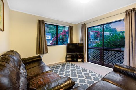 Photo of property in 49 Omapere Street, Whitby, Porirua, 5024