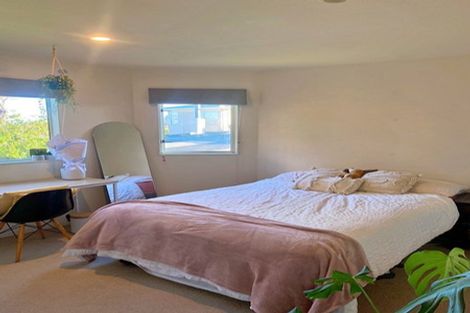 Photo of property in 23 Tui Glen Road, Birkenhead, Auckland, 0626