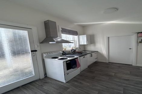 Photo of property in 39 Thompson Street, Mount Cook, Wellington, 6011