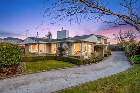 Photo of property in 229 Memorial Avenue, Burnside, Christchurch, 8053