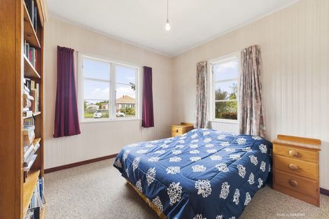 Photo of property in 41 Masters Crescent, Masterton, 5810