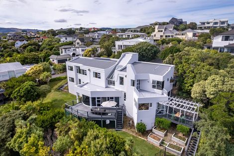 Photo of property in 28 Molyneux Close, Whitby, Porirua, 5024