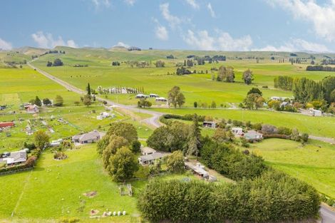 Photo of property in 16 Swamp Road, Ongaonga, Waipawa, 4272