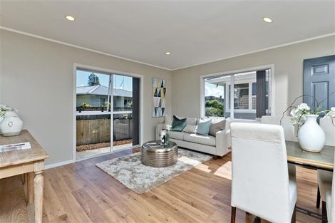 Photo of property in 1/34 Arrow Road, Forrest Hill, Auckland, 0620