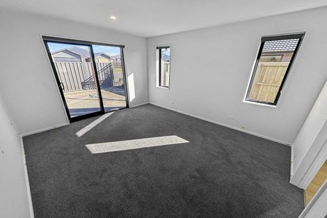 Photo of property in 42 Oriel Way, Rolleston, 7614