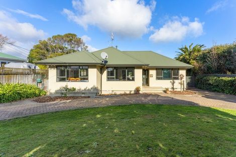 Photo of property in 62 Raumati Road, Raumati Beach, Paraparaumu, 5032