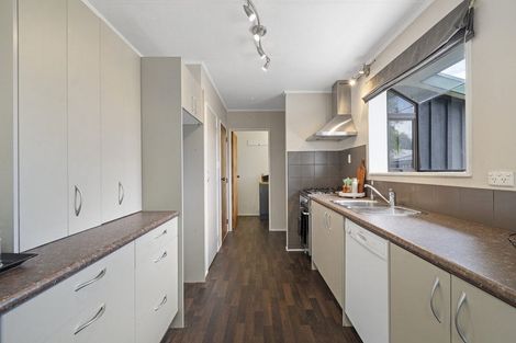 Photo of property in 3 Newland Court, Palmerston North, 4410