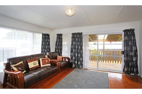 Photo of property in 36 Old Wairoa Road, Papakura, 2110