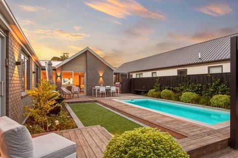 Photo of property in 93 Leistrella Road, Hoon Hay, Christchurch, 8025