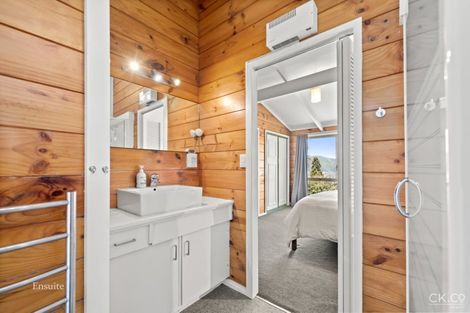 Photo of property in 12 Rondane Place, Tirohanga, Lower Hutt, 5010