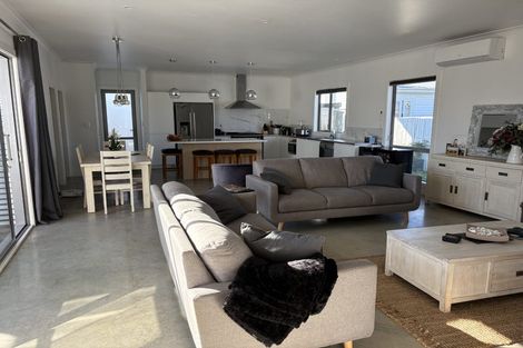 Photo of property in 12c Broadway Street, Martinborough, 5711