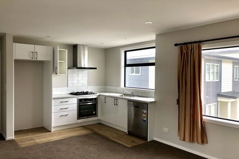 Photo of property in 10 Frankmoore Avenue, Johnsonville, Wellington, 6037