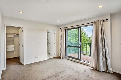 Photo of property in 17 Phar Lap Crescent, Takanini, 2112