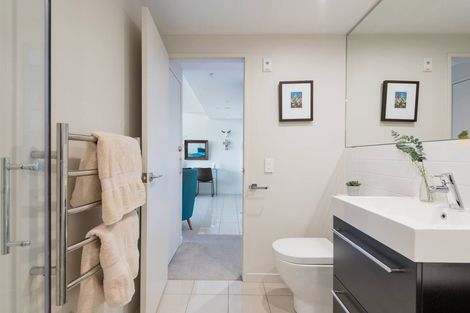 Photo of property in Nouvo Apartments, 5f/21 Rugby Street, Mount Cook, Wellington, 6021