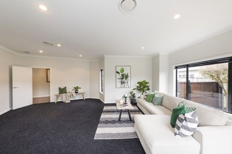 Photo of property in 6 Manhattan Court, Kelvin Grove, Palmerston North, 4414