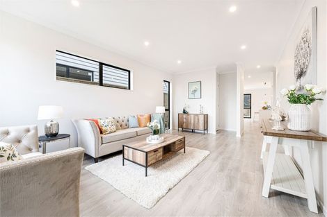 Photo of property in 26 Matahae Drive, Flat Bush, Auckland, 2019