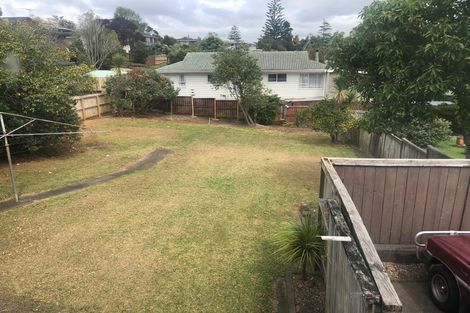 Photo of property in 10 Gilliam Street, New Lynn, Auckland, 0600