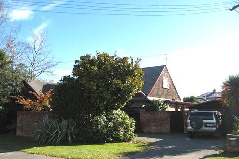 Photo of property in 19 Plynlimon Road, Fendalton, Christchurch, 8052
