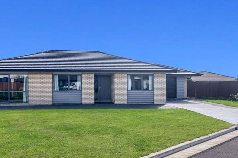 Photo of property in 9 Sharman Place, Wigram, Christchurch, 8042