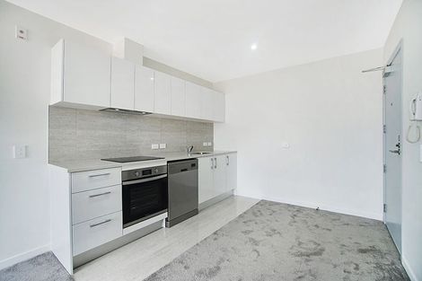 Photo of property in 8 Gray Avenue, Mangere East, Auckland, 2024