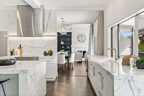 Photo of property in 6 Emily Lane, Greenhithe, Auckland, 0632