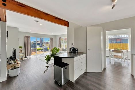 Photo of property in 19 Taurima Street, Hei Hei, Christchurch, 8042