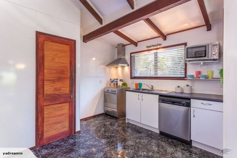 Photo of property in 16 Frank Evans Place, Henderson, Auckland, 0610