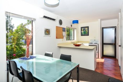 Photo of property in 2 Olwyn Green, Dinsdale, Hamilton, 3204