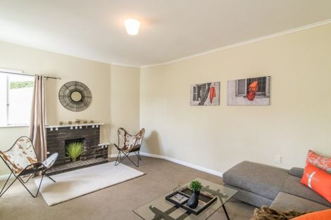 Photo of property in 10 Cavendish Square, Strathmore Park, Wellington, 6022
