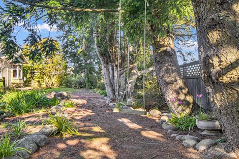 Photo of property in 16 Bay Road, Oxford, 7430