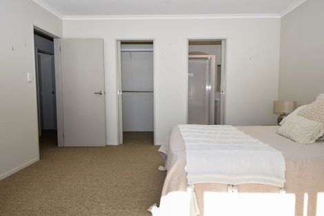 Photo of property in 24 Rexwood Street, Carterton, 5713