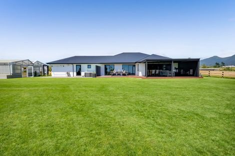 Photo of property in 90 Peters Road, Kaimiro, Inglewood, 4386