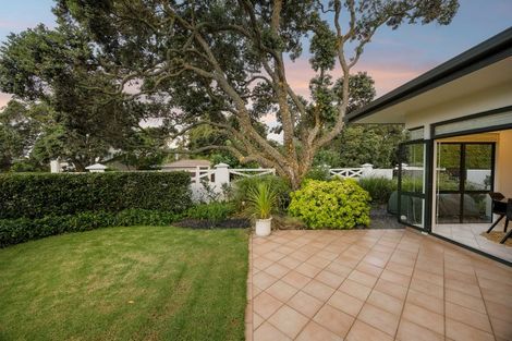 Photo of property in 1/14 Clifton Road, Hauraki, Auckland, 0622