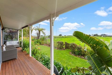 Photo of property in 177 Koru Road, Omata, New Plymouth, 4374
