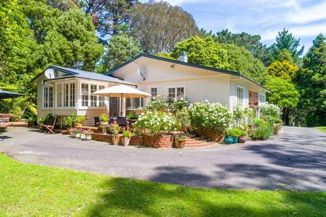 Photo of property in 1234 Paekakariki Hill Road, Paekakariki Hill, Porirua, 5381